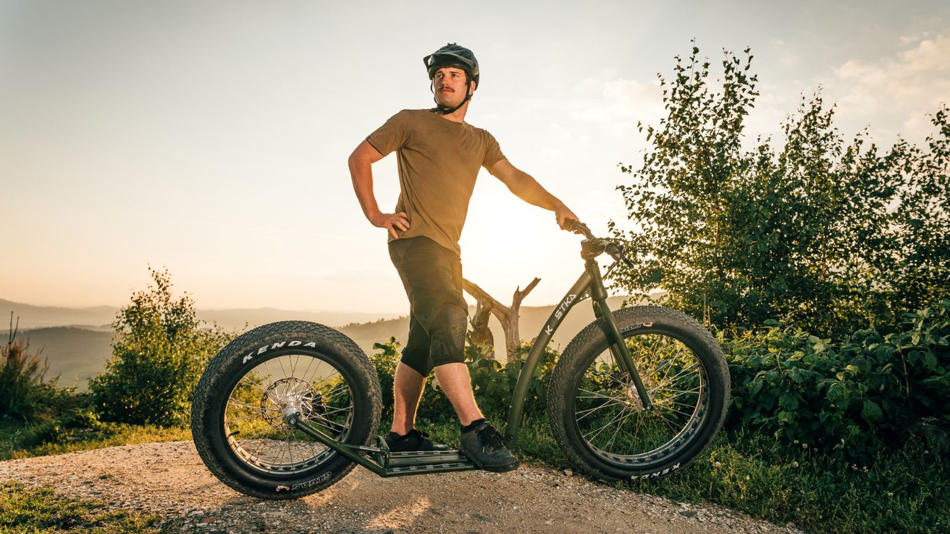 canitrottinette kostka monster max dog g6